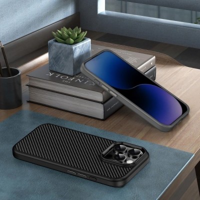 Apple iPhone 16 Pro Max „IPAKY“ Carbon silikoninis TPU juodas dėklas - nugarėlė | Priedai.lt