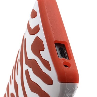 Strīpains plastmasas un cieta silikona HTC One M7 balts un sarkans apvalks / Vacins.lv