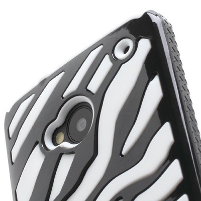 Strīpains plastmasas un cieta silikona HTC One M7 balts un melns apvalks / Vacins.lv