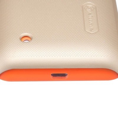 Nillkin Frosted Shield Nokia Lumia 530 auksinis plastikinis dėklas + apsauginė ekrano plėvelė / Priedai.lt