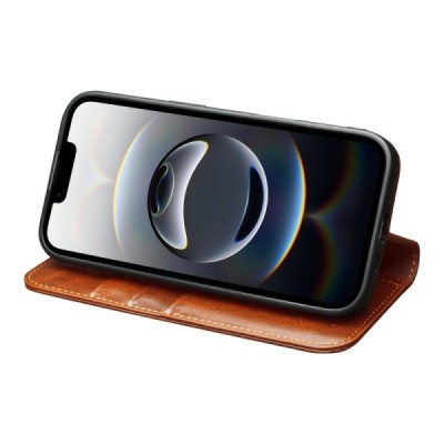 Apple iPhone Air "QIALINO" atvēramais ādas gaiši brūns maciņš - maks | Vacins.lv