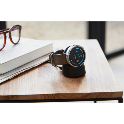 „Motorola“ Moto 360 pelēks viedie pulkstenis / Vacins.lv