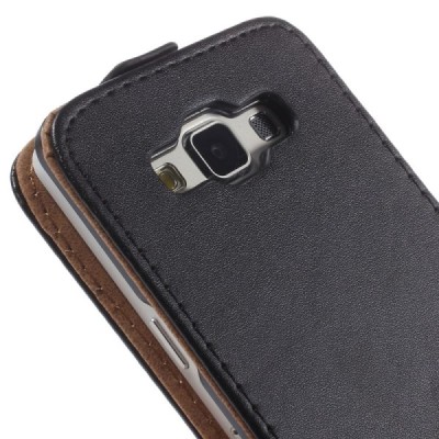 Samsung Galaxy A5 klasikinis vertikaliai atverčiamas juodas odinis dėklas / Priedai.lt