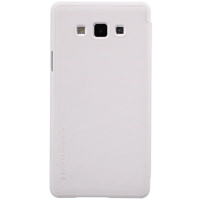 Prabangus „Nillkin“ Qin serijos baltas odinis atverčiamas Samsung Galaxy A7 dėklas / Priedai.lt
