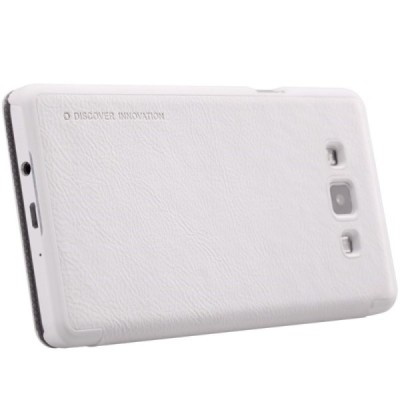 Prabangus „Nillkin“ Qin serijos baltas odinis atverčiamas Samsung Galaxy A7 dėklas / Priedai.lt