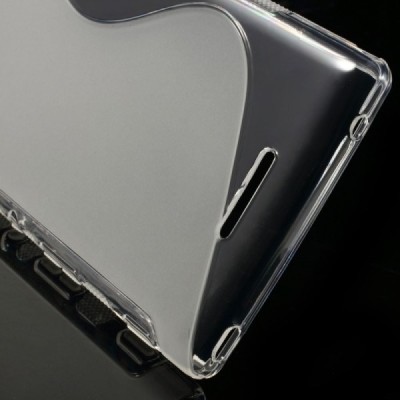 Sony Xperia T3 dzidrs un matēts cieta silikona (TPU) apvalks / Vacins.lv