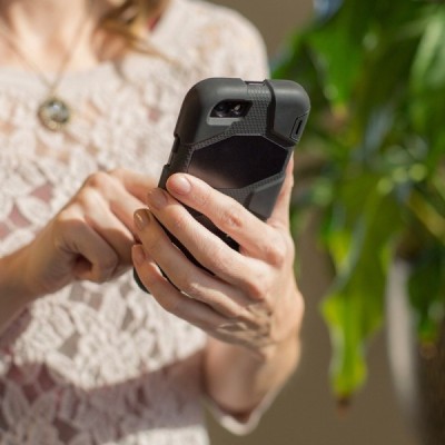 „Griffin“ Survivor All-Terrain juodas Apple iPhone 6 (6s) sustiprintos apsaugos (kario) dėklas / Priedai.lt