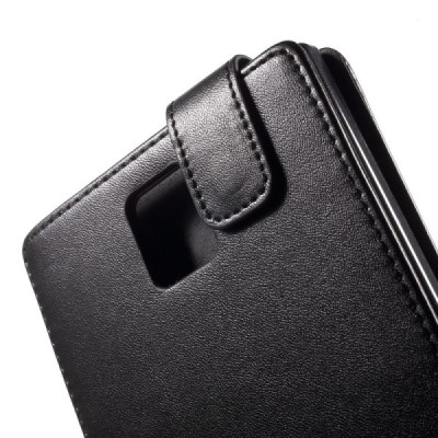 BlackBerry Passport klasisks ādas vertikāli atvēramais melns maciņš / Vacins.lv