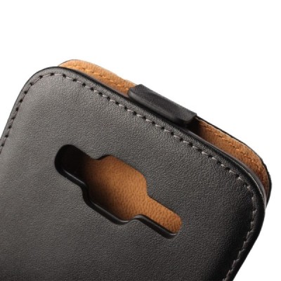 Samsung Galaxy J5 klasikinis vertikaliai atverčiamas juodas odinis dėklas / Priedai.lt