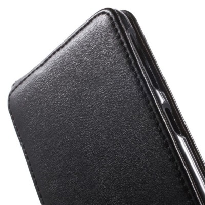 HTC Desire 626 klasisks ādas vertikāli atvēramais melns maciņš / Vacins.lv