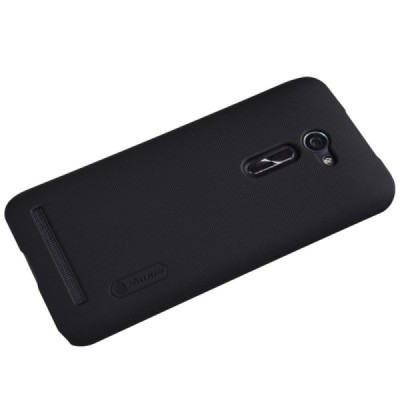 Asus Zenfone 2 5.0 (ZE500CL) Nillkin Frosted Shield juodas plastikinis dėklas + apsauginė ekrano plėvelė / Priedai.lt