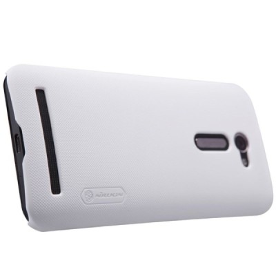 Asus Zenfone 2 5.0 (ZE500CL) Nillkin Frosted Shield balts plastmasas apvalks + ekrāna aizsargplēve / Vacins.lv