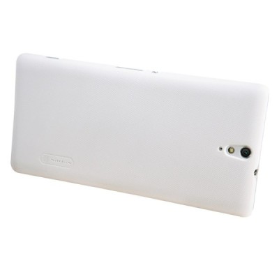Sony Xperia C5 Ultra Nillkin Frosted Shield baltas plastikinis dėklas + apsauginė ekrano plėvelė / Priedai.lt