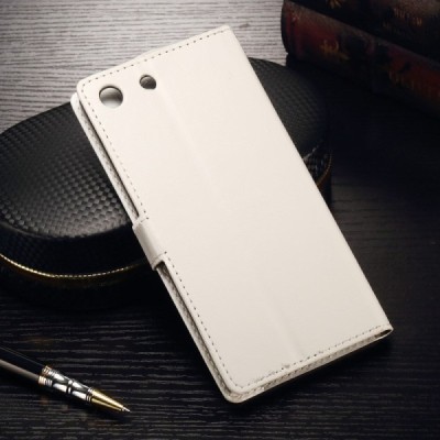 Sony Xperia M5 atverčiamas baltas odinis dėklas - piniginė / Priedai.lt