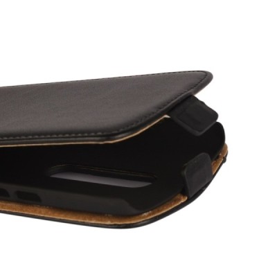 Motorola Moto X Play klasisks ādas vertikāli atvēramais melns maciņš / Vacins.lv