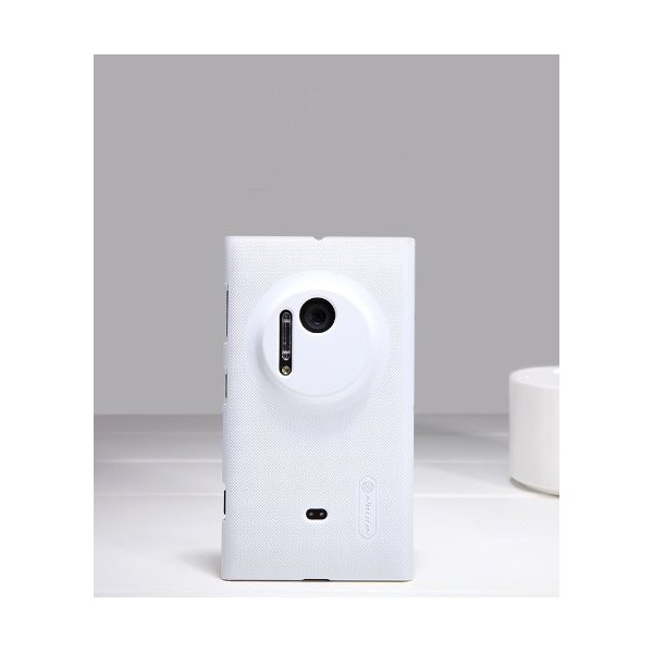 „Nillkin“ Frosted Shield dėklas - baltas + apsauginė ekrano plėvelė (Lumia 1020)