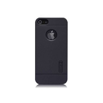 Juodas „Nillkin“ Frosted Shield serijos Apple iPhone SE (5, 5s) dėklas (dėkliukas) / Priedai.lt