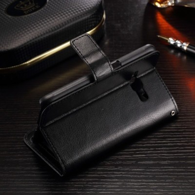 Samsung Galaxy J1 2016 (J120) atverčiamas juodas odinis dėklas - piniginė / Priedai.lt