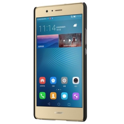 Huawei P9 Lite Nillkin Frosted Shield juodas plastikinis dėklas + apsauginė ekrano plėvelė / Priedai.lt