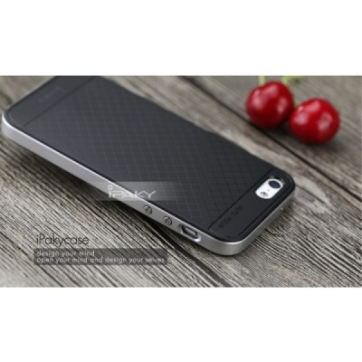 Apple iPhone SE, Apple iPhone 5 ir Apple iPhone 5S „IPAKY“ kieto silikono TPU juodas (sidabriniais apvadais) dėklas - nugarėlė /