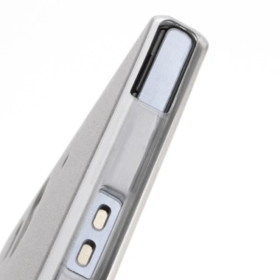 Sony Xperia Z pasaulē planākais pelēks futrālis / Vacins.lv