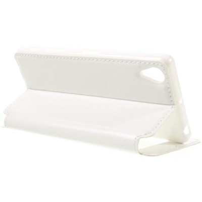 Sony Xperia X (F5121, F5122) Roar Noble ādas atvēramais balts futrālis / Vacins.lv