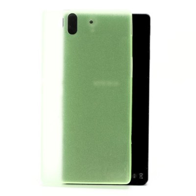 Sony Xperia Z pasaulē planākais zaļš futrālis / Vacins.lv