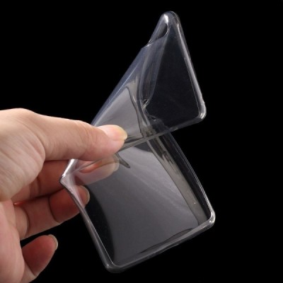 Sony Xperia X (F5121, F5122) dzidrs (caurspīdīgs) cieta silikona TPU pasaulē planākais apvalks / Vacins.lv