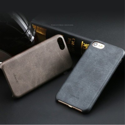 „USAMS“ Slim Leather Bob serijos Apple iPhone 7 (iPhone 8) rudas odinis dėklas - nugarėlė / Priedai.lt