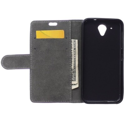 HTC Desire 520 atvēramais ādas balts maciņš (maks) / Vacins.lv