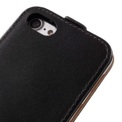 Apple iPhone 7 (iPhone 8) vertikaliai atverčiamas juodas odinis dėklas - piniginė / Priedai.lt