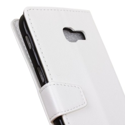 Samsung Galaxy A5 2017 (A520) atverčiamas baltas odinis dėklas - piniginė / Priedai.lt
