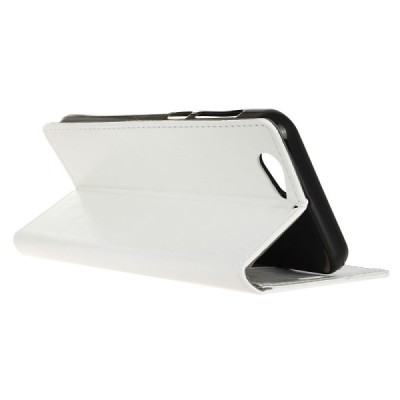 HTC One A9s atvēramais ādas balts maciņš (maks) / Vacins.lv