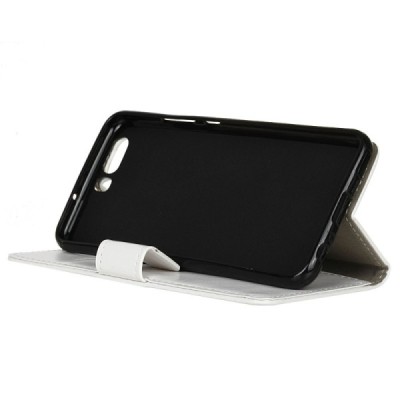 Huawei P10 Plus atverčiamas baltas odinis dėklas, knygutė - piniginė / Priedai.lt