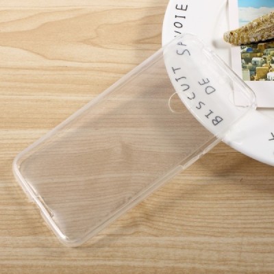 P9 Lite 2017 (Huawei P8 Lite 2017) dzidrs (caurspīdīgs) aizsedzams cieta silikona TPU pasaulē planākais apvalks / Vacins.lv