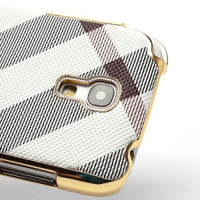 „Burberry“ stiliaus baltas Samsung Galaxy S4 Mini dėklas (Dėkliukas) / Priedai.lt