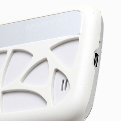 Samsung Galaxy S IV modernus baltas dėklas (dėkliukas, nugarėlė) / Priedai.lt