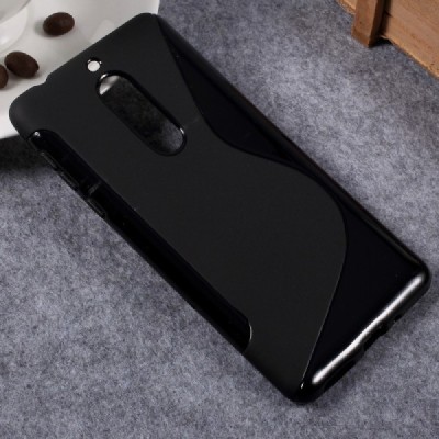 Nokia 5 „S-Line“ kieto silikono TPU juodas dėklas - nugarėlė / Priedai.lt