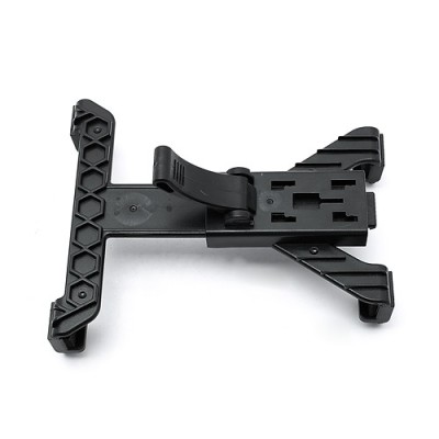 Planšetdatora autoturētājs iespējams stiprināt pie loga vai pie atzveltņa / Vacins.lv