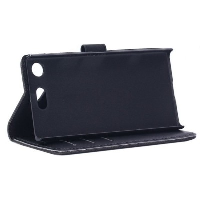 Sony Xperia XZ1 atverčiamas juodas odinis retro dėklas - piniginė / Priedai.lt