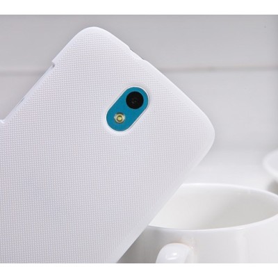 „Nillkin“ Frosted Shield HTC Desire 500 baltas dėklas / Priedai.lt