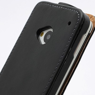 HTC One M7 klasisks ādas vertikāli atvēramais melns futrālis / Vacins.lv