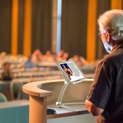 „2 in 1“ universāls mājsaimniecības turētājs / Vacins.lv