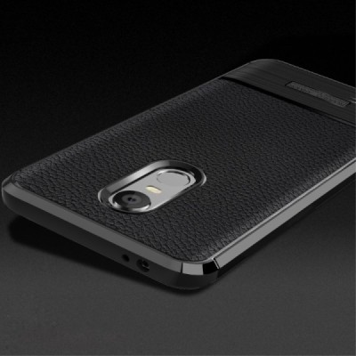 LG K11 2018 (X410EO) „FOCUS“ cieta silikona (TPU) melns apvalks / vacins.lv