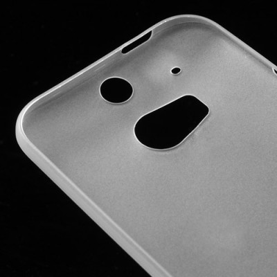 Ploniausias pasaulyje HTC One M8 baltas skaidrus plastikinis dėklas / Priedai.lt