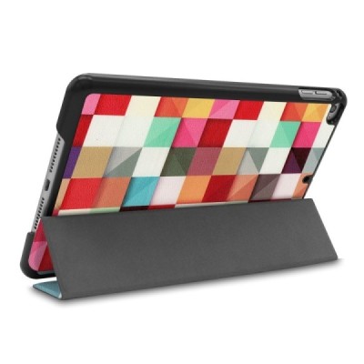 Apple iPad mini 4 (iPad mini 2019) atvēramais „Cubes“ krāsains maciņš / Vacins.lv