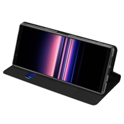 „Dux Ducis“ Skin serijos Sony Xperia 5 juodas odinis atverčiamas dėklas / Priedai.lt