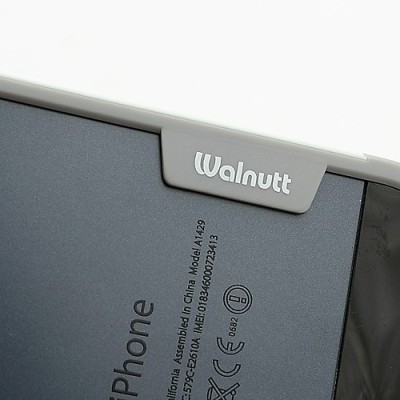 Baltos, rožinės ir pilkos spalvų „Walnutt“ Trio kieto silikono (TPU) Apple iPhone SE (5, 5s) dėklas (rėmelis) - kraštų apvadas, 