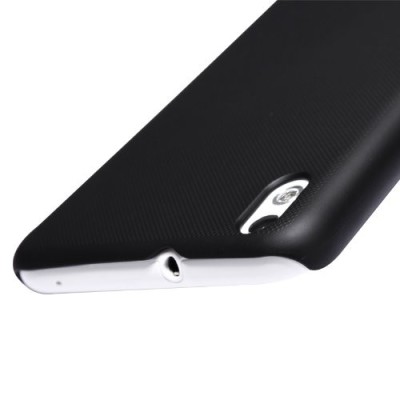 Nillkin Frosted Shield HTC Desire 816 plastikinis juodas dėklas - nugarėlė su ekrano plėvele / Priedai.lt