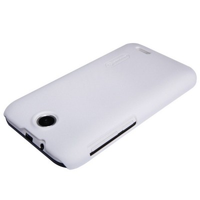 Nillkin Frosted Shield HTC Desire 310 plastikinis baltas dėklas - nugarėlė su ekrano plėvele / Priedai.lt